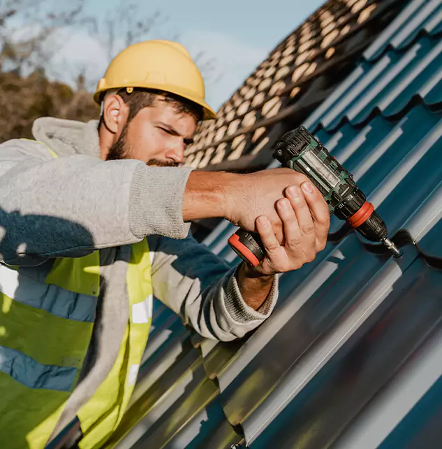 Edgewood Homeowners Count on Edgewood Roofing Pro for Steel Roofing Excellence