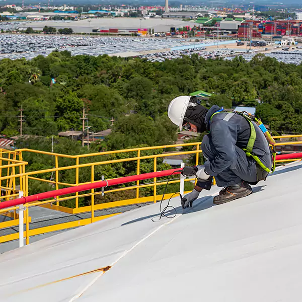Why Edgewood Roofing Pro Is Edgewood's Trusted TPO Roofing Team?